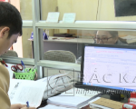 Phòng CSGT Công an tỉnh Bắc Kạn giải quyết cho đăng ký mô tô, xe máy đã mua bán qua nhiều chủ đến 31/12/2016