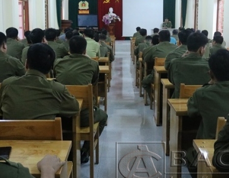 Khai giảng lớp bồi dưỡng huấn luyện nghiệp vụ cho Trưởng, Phó trưởng công an xã thị trấn đợt 1 năm 2019.