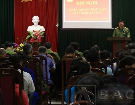 Hội nghị tuyên truyền pháp luật về an ninh, trật tự tại thị trấn Bằng Lũng, huyện Chợ Đồn