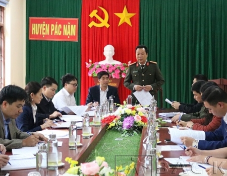 Đại tá Hà Văn Tuyên, Giám đốc Công an tỉnh, phát biểu tại buổi kiểm tra