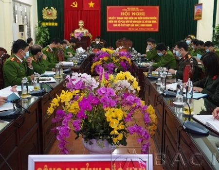 Các đại biểu tại điểm cầu công an tỉnh bắc Kạn