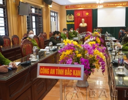 Các đại biểu tại điểm cầu Công an tỉnh Bắc Kạn