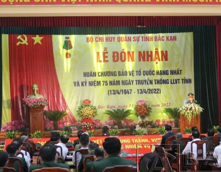Lễ kỷ niệm 75 năm Ngày truyền thống lực lượng vũ trang tỉnh Bắc Kạn