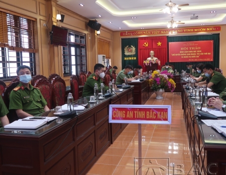 Các đại biểu dự tại điểm cầu Công an tỉnh Bắc Kạn