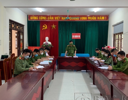 Đoàn công tác kiểm tra tại xã Quân Hà