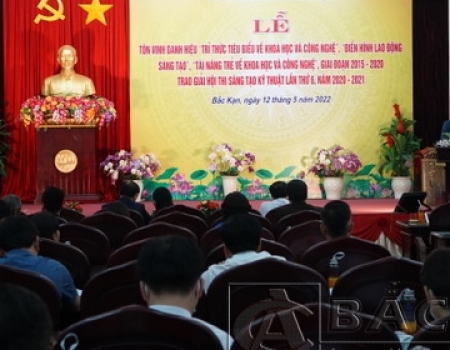 Toàn cảnh buổi lễ