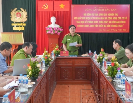 Đại tá, Tiến sĩ Nguyễn Thanh Tuân - Chủ tịch Hội đồng nghiệm thu nhận xét, đánh giá đề tài.