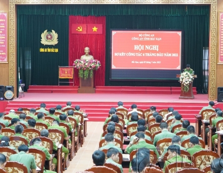 Các đại biểu tích cực thảo luận và đưa ra các giải pháp thực hiện nhiệm vụ trong thời gian tiếp theo