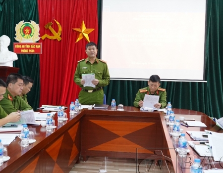 Phòng Cảnh sát điều tra tội phạm về ma tuý báo báo quá trình đấu tranh chuyên án tại hội nghị.