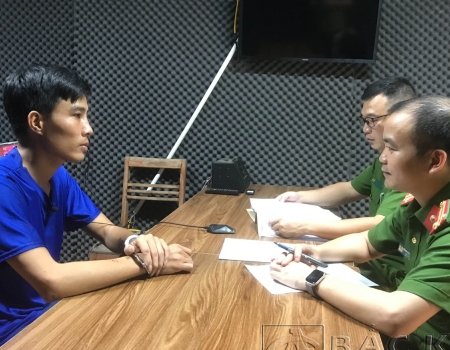 Ngô Đại Truyền tại cơ quan Công an