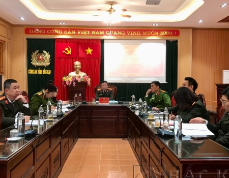 Các đại biểu tại điểm cầu Công an tỉnh Bắc Kạn