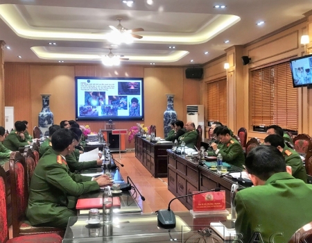 Các đại biểu tại điểm cầu tỉnh Bắc Kạn