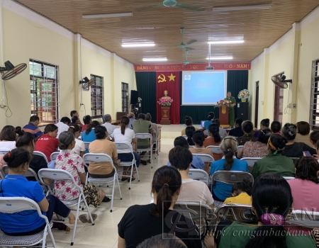  Toàn cảnh buổi truyền thông