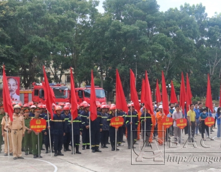 Lễ phát động 100 ngày đêm hưởng ứng, thi đua nâng cao hiệu quả công tác phòng cháy, chữa cháy và cứu nạn cứu hộ