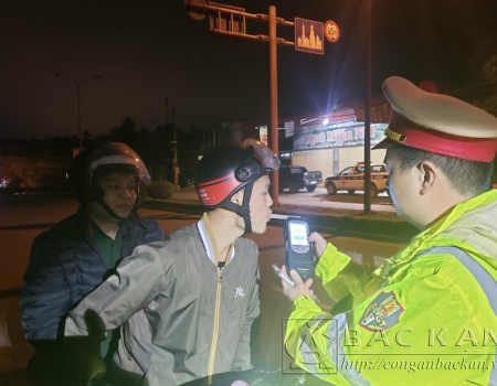 Lực lượng Cảnh sát giao thông Công an toàn tỉnh tập trung kiểm tra, xử lý vi phạm nồng độ cồn
