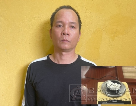 Đối tượng Vũ Đức Thành và tang vật