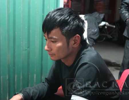Đối tượng Đào Văn Hoàng