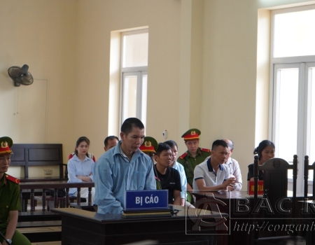 Bị cáo Ma Thế Hồ tại phiên tòa