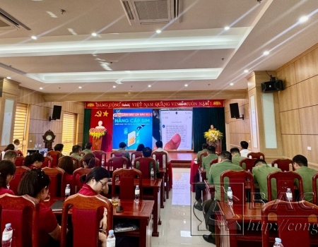 Buổi tuyên truyền thu hút đông đảo cán bộ nhân viên chi nhánh