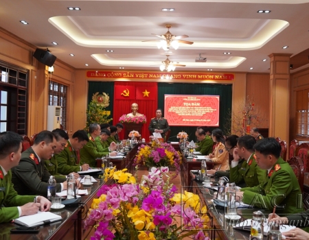 Toàn cảnh buổi toạ đàm