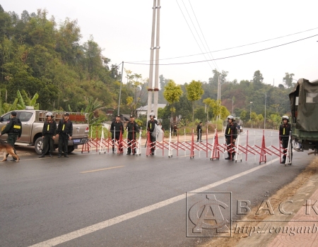 Triển khai phương án chốt chặn, khoá chặt các chốt trạm và xử lý vi phạm
