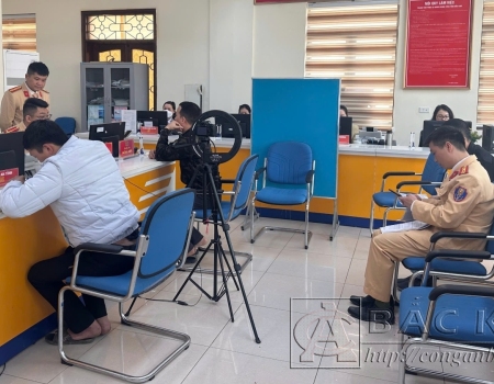 Công an tỉnh Bắc Kạn triển khai thực hiện nhiệm vụ mới tại Trung tâm phục vụ hành chính công