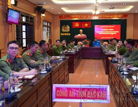 Các đại biểu dự hội nghị tại điểm cầu Công an tỉnh Bắc Kạn