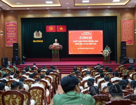 Lễ công bố quyết định thăng cấp bậc hàm, nâng bậc lương năm 2025