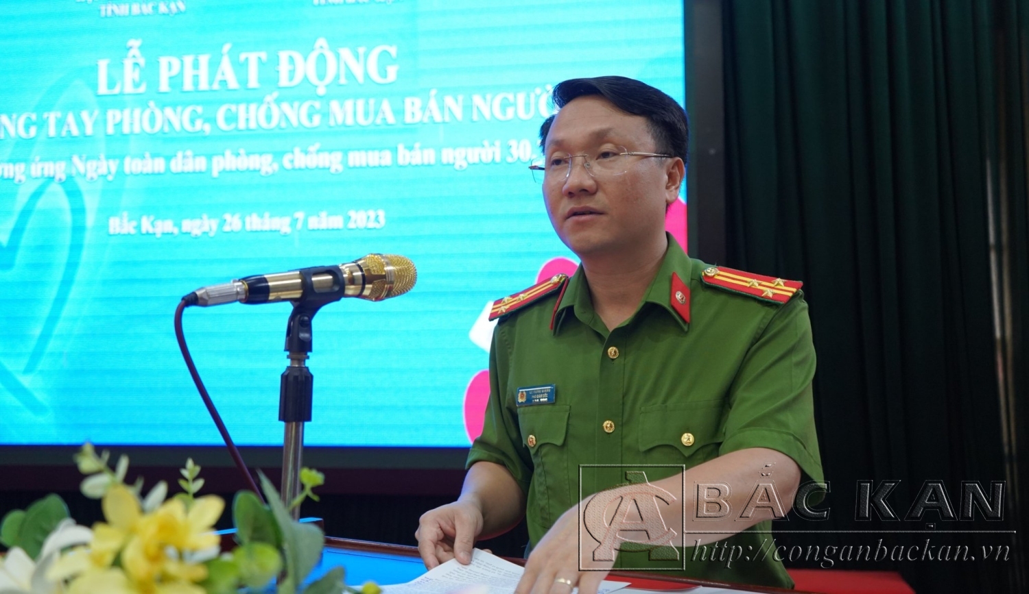 1552 Thượng tá Lê Hồng Giang Phó Giám đốc Công an tỉnh phát biểu nội dung chung tay phòng, chống mua bán người