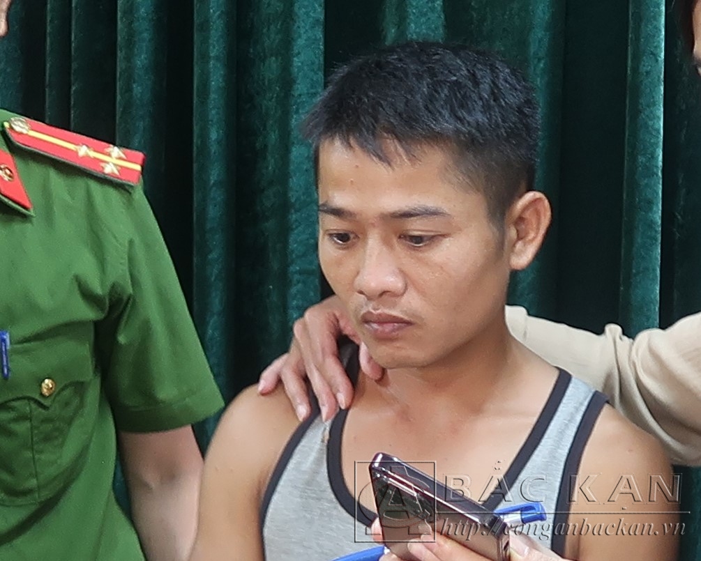 Đối tượng La Văn Khiêm