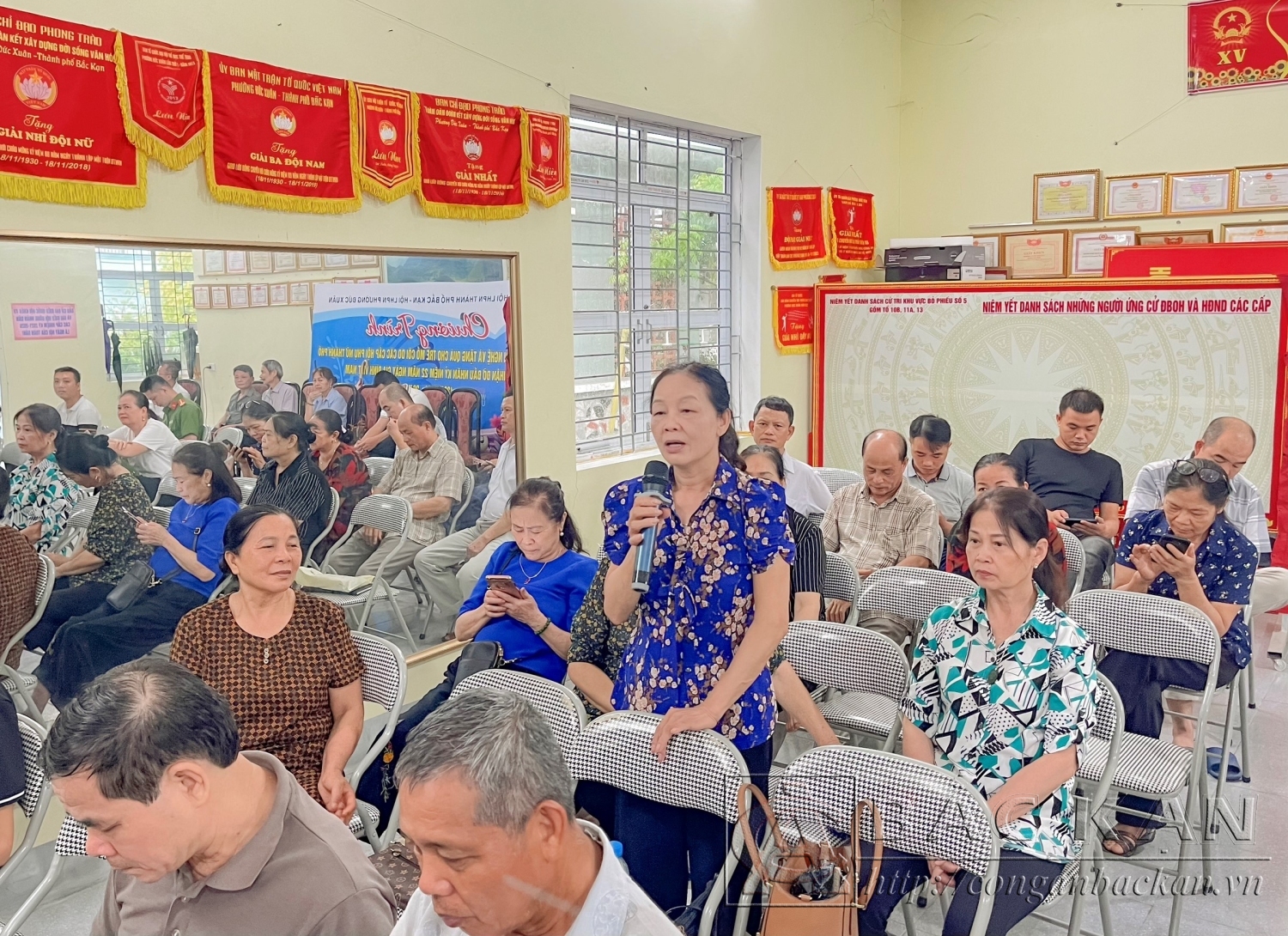 z4554956247663 119ed553bda07268a86b962d5a4e36ca cắt