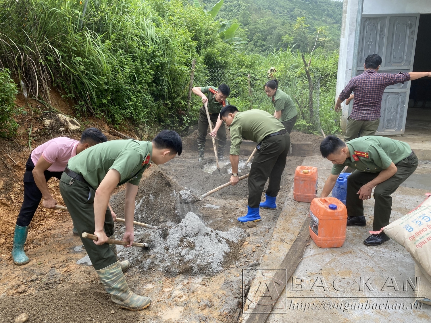 Đoàn viên, thanh niên lao động