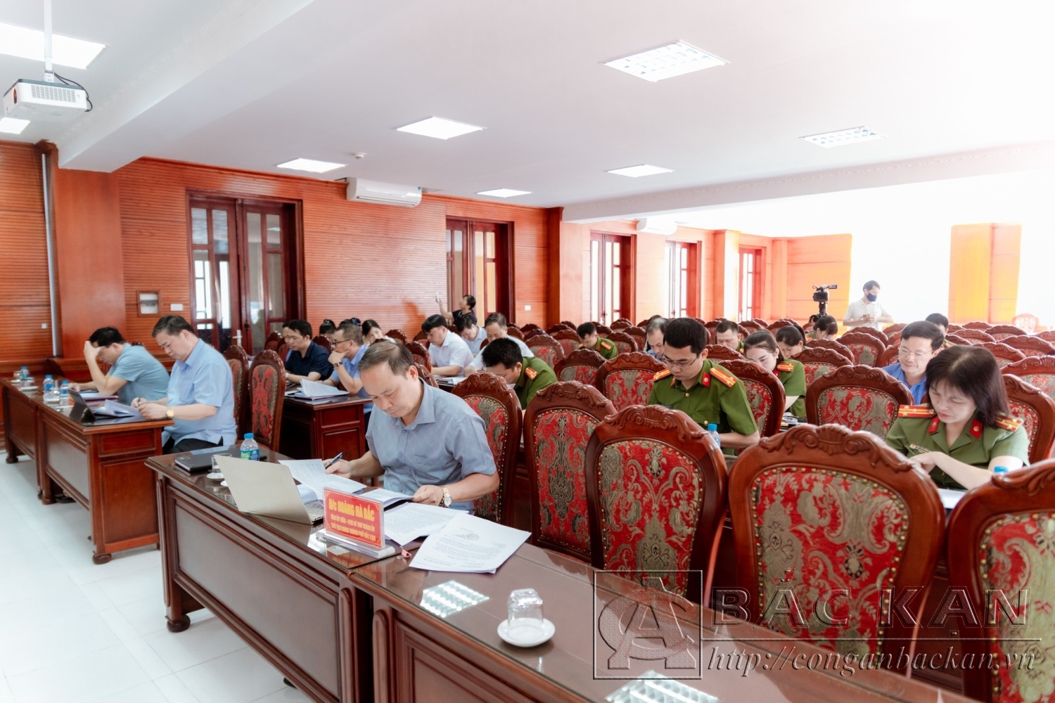 Đại biểu dự hội nghị