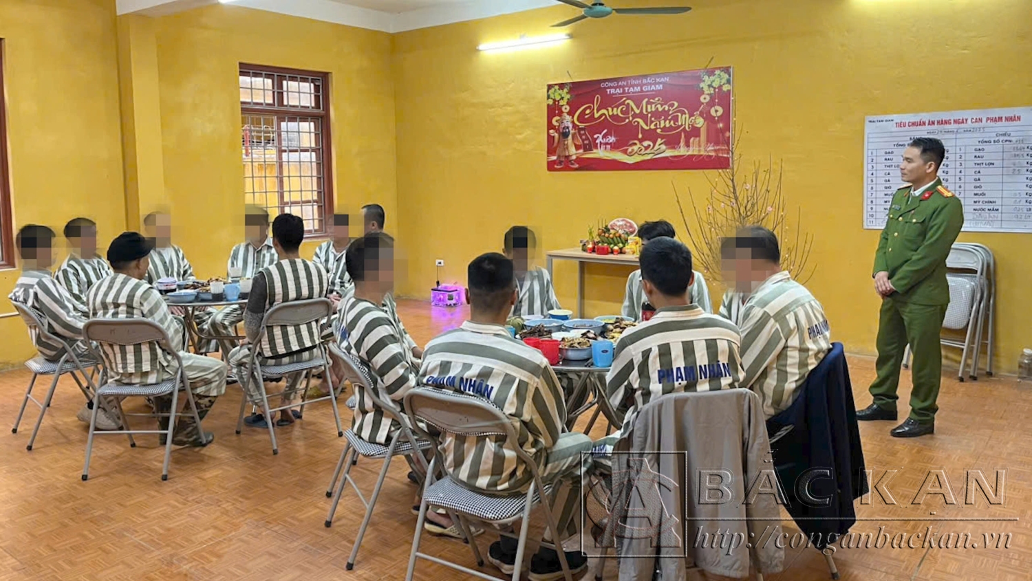 Bữa cơm phạm nhân