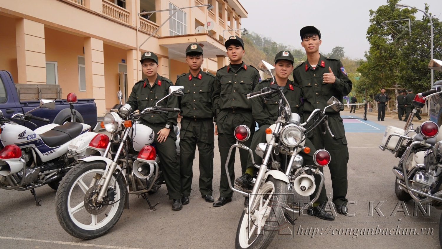 Các chiến sĩ thường trực sẵn sàng chiến đấu