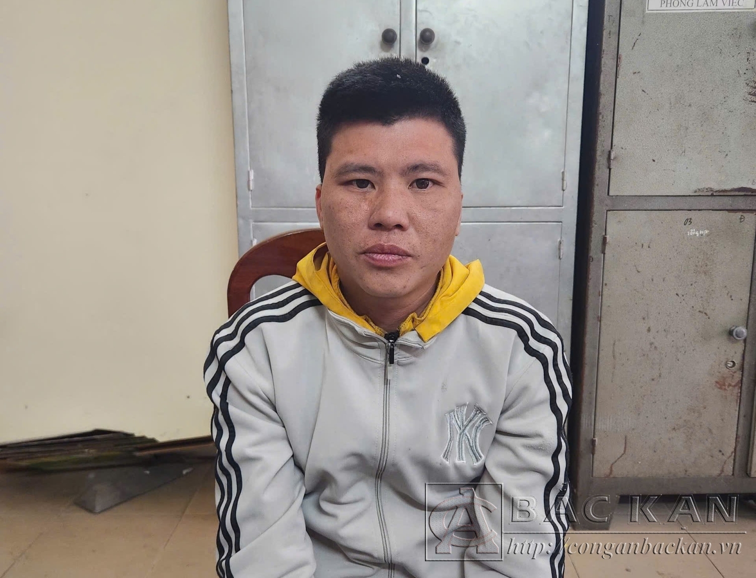 Đối tượng Hà Văn Chì tại cơ quan Công an