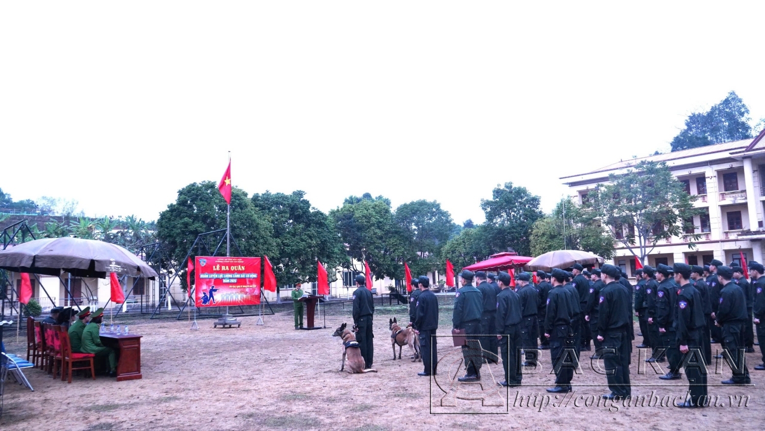 Toàn cảnh Lễ ra quân
