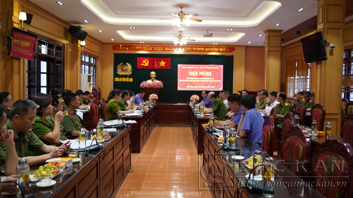 Công an tỉnh Bắc Kạn - Công an tỉnh Thái Nguyên họp bàn phương án bố trí Phân trại tạm giam, kho vật chứng khu vực