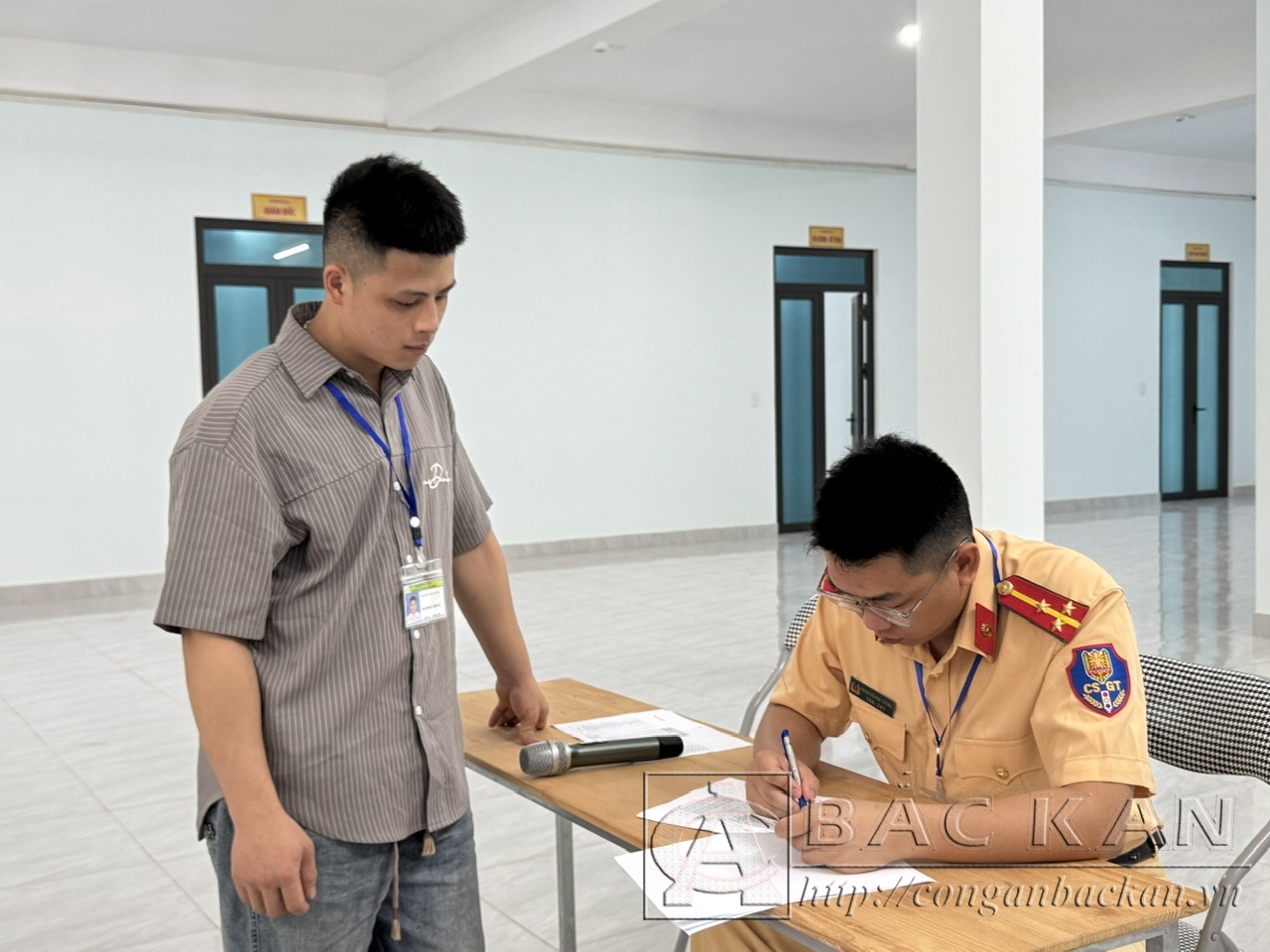 2 Kiểm tra thông tin thí sinh trước khi tham gia thi lý thuyết