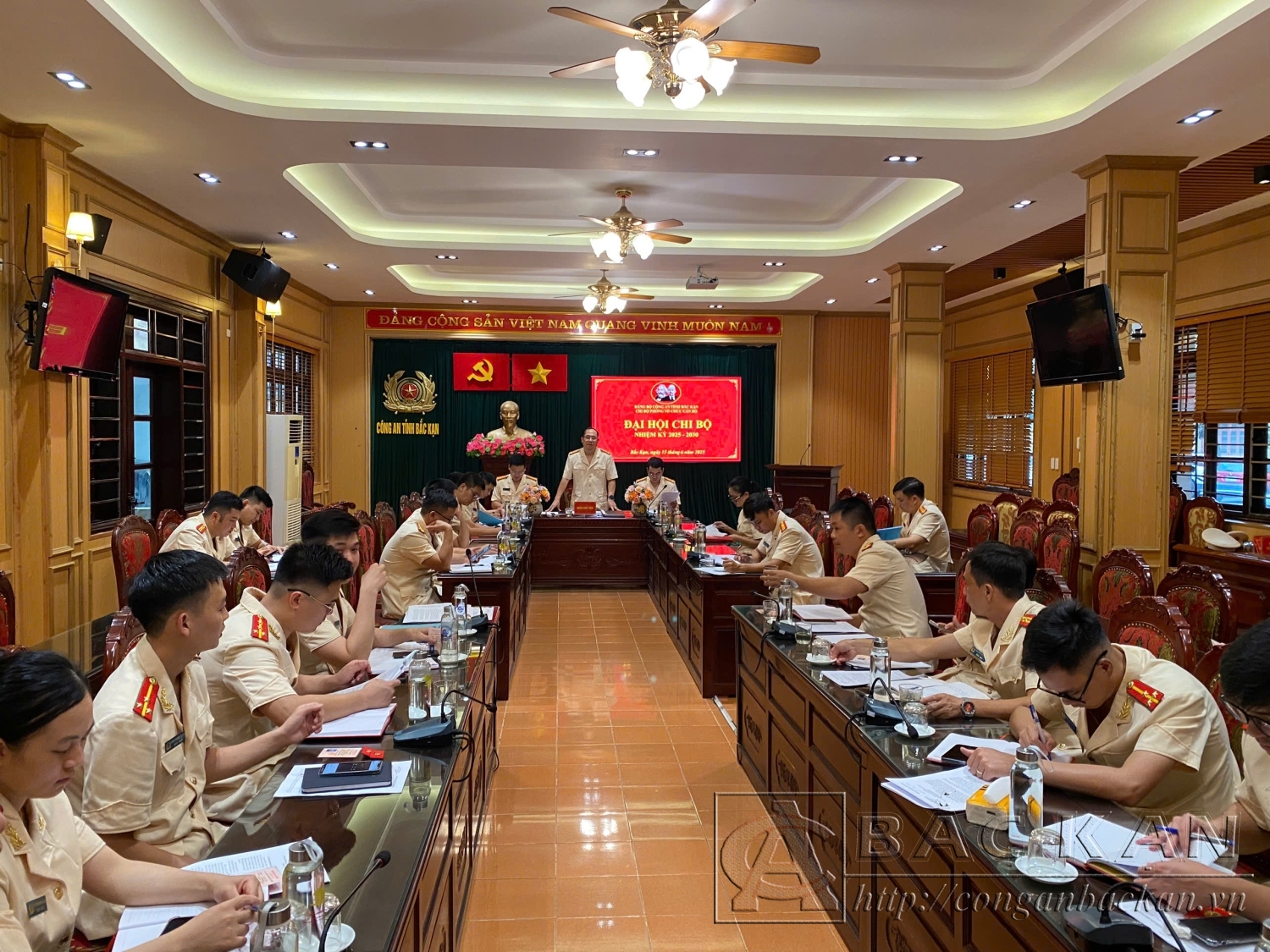 Chi bộ Phòng Tổ chức cán bộ long trọng tổ chức Đại hội Chi bộ nhiệm kỳ 2025–2030