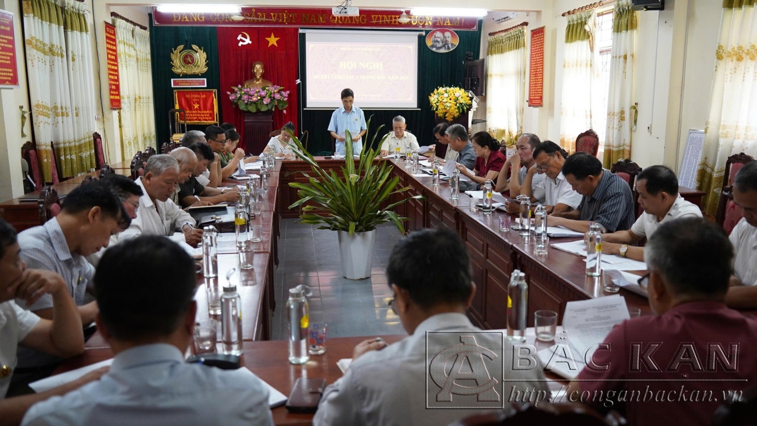 Hội nghị sơ kết công tác 6 tháng đầu năm Hội Cựu CAND tỉnh Bắc Kạn